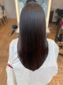 イチイ 巣鴨店(ichii) 縮毛矯正/艶髪/ナチュラルブラウン/髪質改善/セミロング