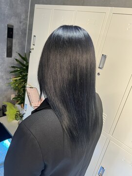 ワンズミラー 立川(ONE'S MIRROR) 就活生向けのブルーブラック/初ブリーチ