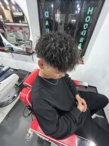 フッドバーバーセントラル(HOOD BARBER CENTRAL)&nbsp;ツイストスパイラルパーマ