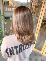 レオン(Re:ON)&nbsp;ハイライトカラー×セミロング