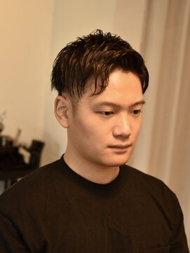 リム メンズヘア(LIM men's hair) 艶感7:3分けフェザーアップ【メンズカット/メンズヘア】