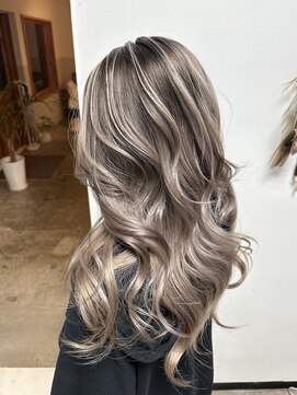 ヘアーデザインサロン スワッグ(Hair design salon SWAG) shadow roots