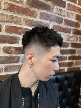 ミリオンバックス 神田店(Million Bucks) スキンフェード/ベリーショート<理容室>[メンズ/フェード/神田]