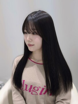 シーン(scene) 【Hikaru】中性ストレート／グレージュ