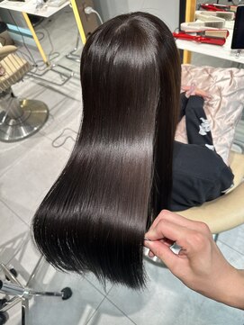 ロンド マーレ 天神大名店(Lond mare) レイヤーカット/縮毛矯正/髪質改善