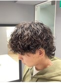 無造作波巻きパーマ