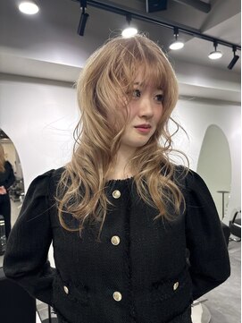 3回ブリーチ/ホワイトミルクティー/縮毛矯正履歴あり/暗染履歴