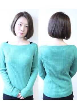 エルサ(Elsa) 【Elsa元町・三宮】ボブ×クリアミントグリーン