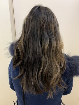 パティオン(PATIONN) ロングスタイル☆ダブルカラーでグレージュにしました！！