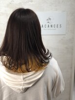 バカンス(VACANCES)&nbsp;インナーカラー　ラジエントイエロー