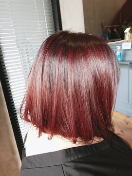 ヘアサロン レゴリス(hair salon REGOLITH) 【 グレーピンク × 個性派 】ひし形シルエット ミニマムボブ♪