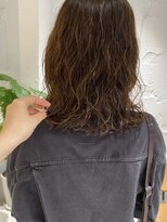 コフィー バイ メルト 吉祥寺(cofy by melt)&nbsp;【三ツ井純】コテ巻き風ゆるふわミディアム 無造作なパーマ 大人