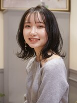 ビュートリアム 梅田(BEAUTRIUM)&nbsp;くびれヘア/外ハネミディアム/シースルーバング/茶屋町/梅田