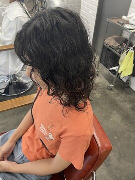 アピィス(APPiiS) セナミディアムウルフパーマ