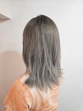 ツムグ 代官山 中目黒(TUMUGU) アイスグレージュアッシュブラックウルフレイヤー大人女子