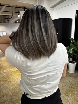 メリー オオサカ(Merly Osaka) 派手すぎない！暗髪バレイヤージュ_dark gray_