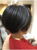 黒髪ショートボブ