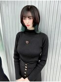 ▽□□▽ウルフカット×ターコイズグリーン