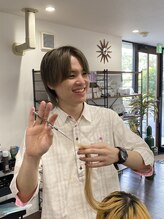 ヘアアンドメイク リヴィア(Rivia) Issey 