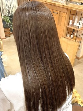 ベベ バイ モップス(be'be' by MOPS) 暖色ブラウン