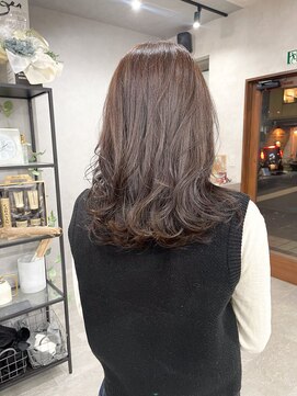 リアン(lien) ミディアムレイヤーカット×ブリーチ無しグレージュ