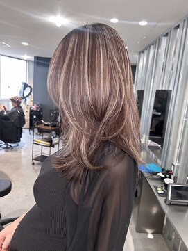 キング 高槻(K!ng) 縮毛矯正髪質改善ハイライトレイヤーカット枚方美容室エクステ