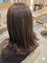 ミーサ(MYSA) 白髪ぼかしハイライト