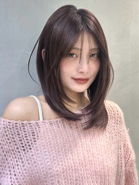 グロー 大宮(GLROW) ♭大宮/レイヤーカット/ミディアムレイヤー/顔まわりカット