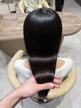 ジーナ 渋谷本店(Zina) 艶髪髪質改善トリートメント