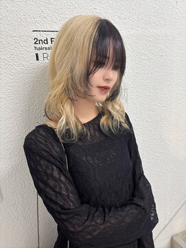 イロウ 山口どうもん店(IROW) ブロックカラー/ミディアムレイヤー/ブリーチカラー