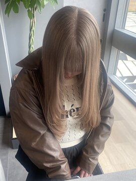 トロワ 高崎(TROIS.) ミルクティーベージュ