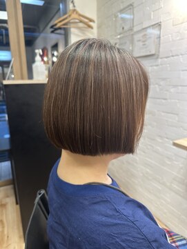 クレス 新宿御苑前(cresc) 艶髪ストレートボブ♪ 40代/50代/60代/縮毛矯正