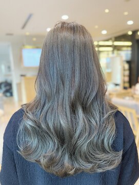 バイオレット 表参道店(Violet) ブリーチなしバークシルバーダブルカラー