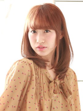 髪質改善と縮毛矯正の専門店 サンティエ(scintiller) 【 scintiller】素髪を生かしたミディアムスタイル