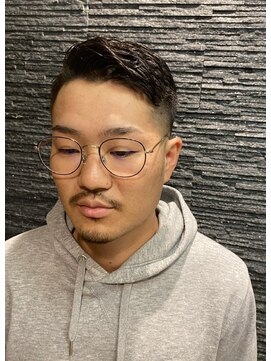 プレミアムバーバー 赤坂店(PREMIUM BARBER produce by HIRO GINZA) 七三フェードスタイル