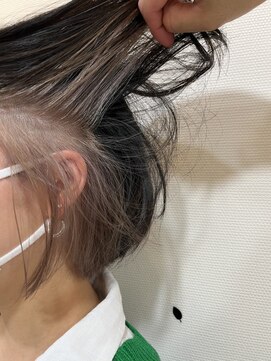 バンブーヘアクラブ 常盤平店 ホワイト系インナーカラー