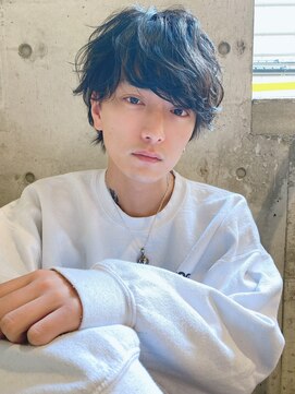 ルービック 難波(Rubik's) ツーブロックモテる黒髪束感パーマ