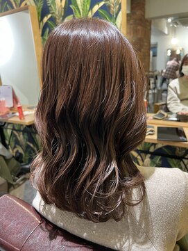 ムーン(moon) #イメチェンヘアスタイル#チェリーブラウン#フェミニンロング