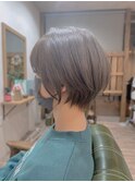 質感ショート　シークレットハイライト