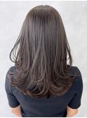 レイヤーカット_ショコラアッシュヘルシースタイル_ba405042