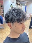 メンズ 波巻きパーマ 短め ショートパーマ