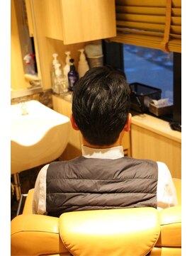 ヘアーモードキクチ 日本橋三越前店 ビジネスツーブロ