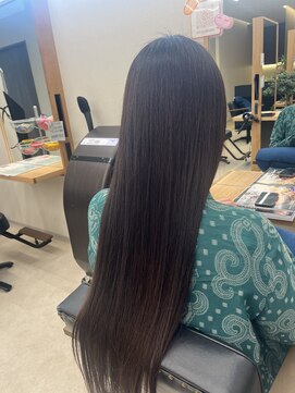 コルハバイラレヴ(CoLHa by Le Reve) 艶髪ストレート　【廿日市　コルハ　ヨリツネ】