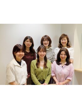 女性目線だからできる<トレンド×似合わせ>で貴女だけのスタイル♪［髪質改善/インナーカラー］