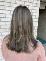 オーガニックエコ 川越(organic+eco)&nbsp;30代40代大人かっこいいオリーブベージュハイライト×ミディ