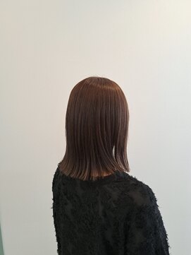 カラ(Cara) 艶髪ミディアム♪