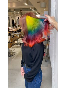 ランティ 難波駅前店(LUNTY NAMBA) (Eisuke)レインボーカラー