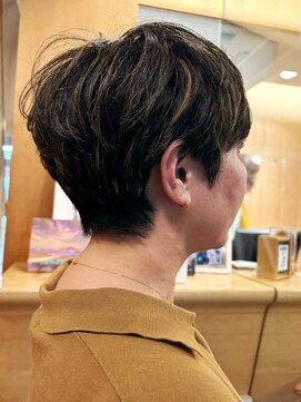 ビュートリアム 鎌倉小町(BEAUTRIUM) マッシュショート/ハイライト/beautrium鎌倉小町 大冨ハナ