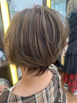 ユニックス イオンモール北戸田店(UNIX) 【50代】白髪ぼかしハイライト&ローライト×レイヤーショート