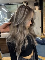 ラフ 難波店(LAFF)&nbsp;バレイヤージュ/シャドウルーツ/ハイライト/レイヤーカット